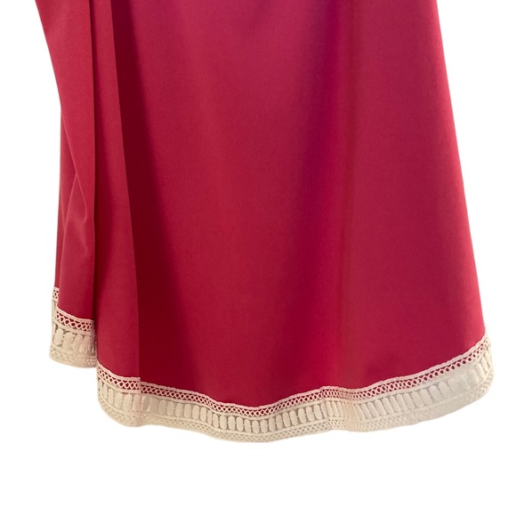 Shein Magenta Pink Tank Top With White Embroidered Detail On The Straps. - Picture 4 of 9